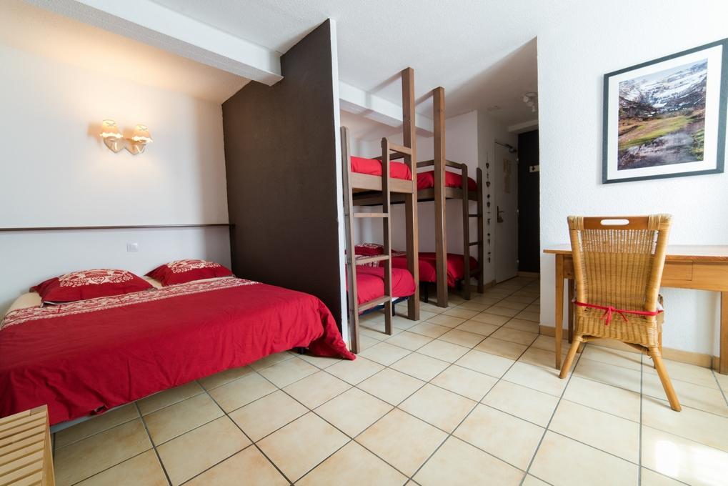 Gite La Maisonnee Sazos Exterior foto