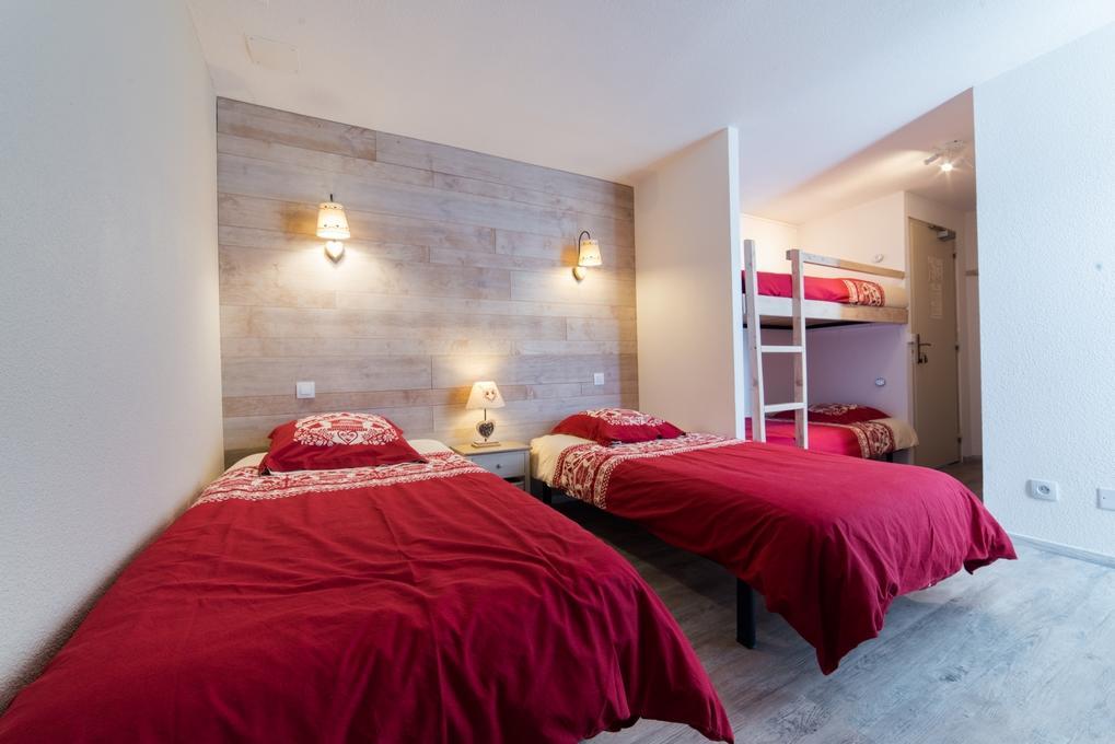 Gite La Maisonnee Sazos Exterior foto
