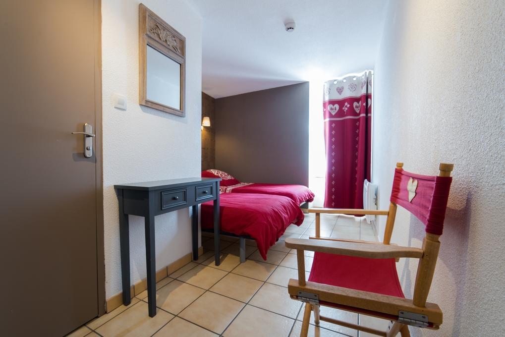 Gite La Maisonnee Sazos Exterior foto